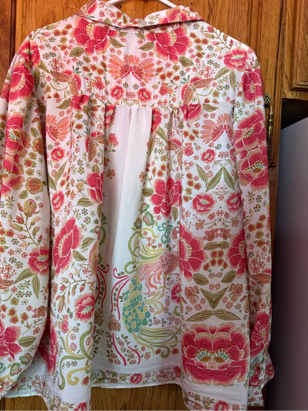 Rose & Olive Floral Button-Up Blouse in White and Pink - Picture 2 of 3